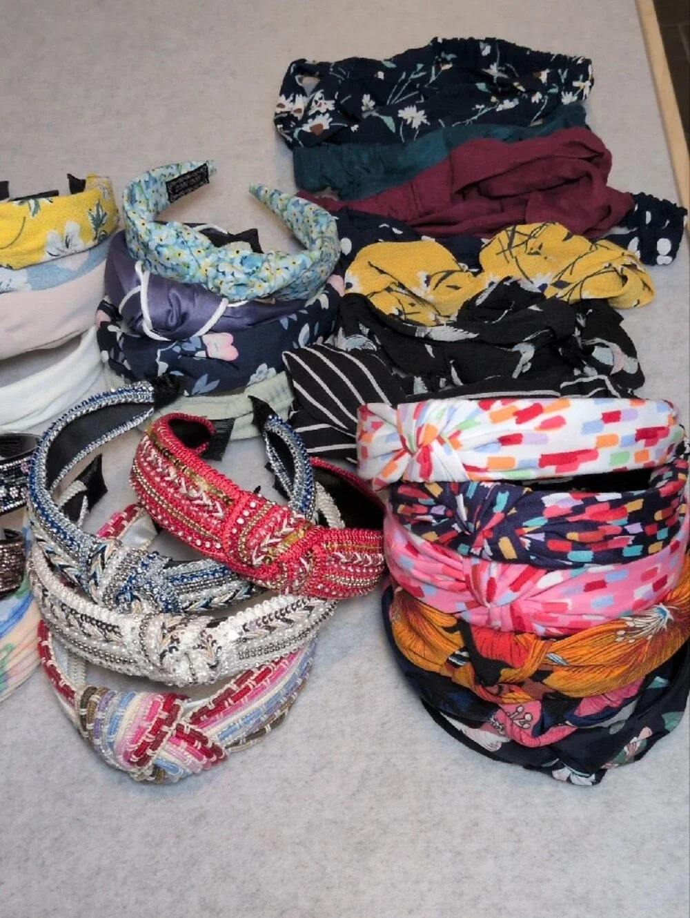 40 Assorted Women’s Fabric Headbands - New without Tags